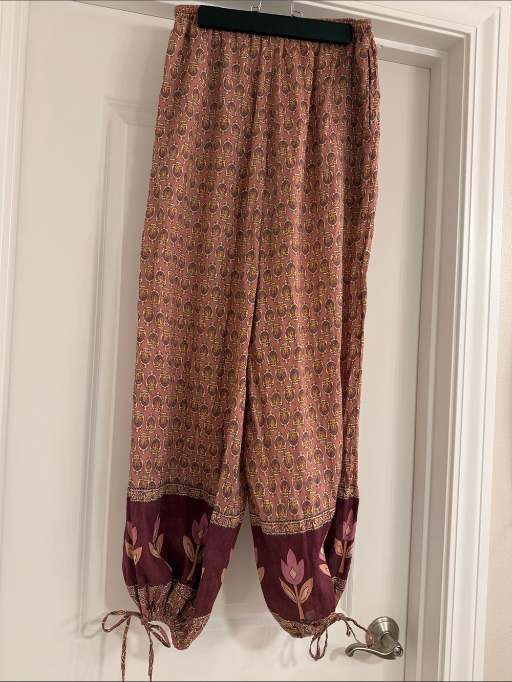 Spell And The Gypsy Chateau Pants - Picture 7 of 8